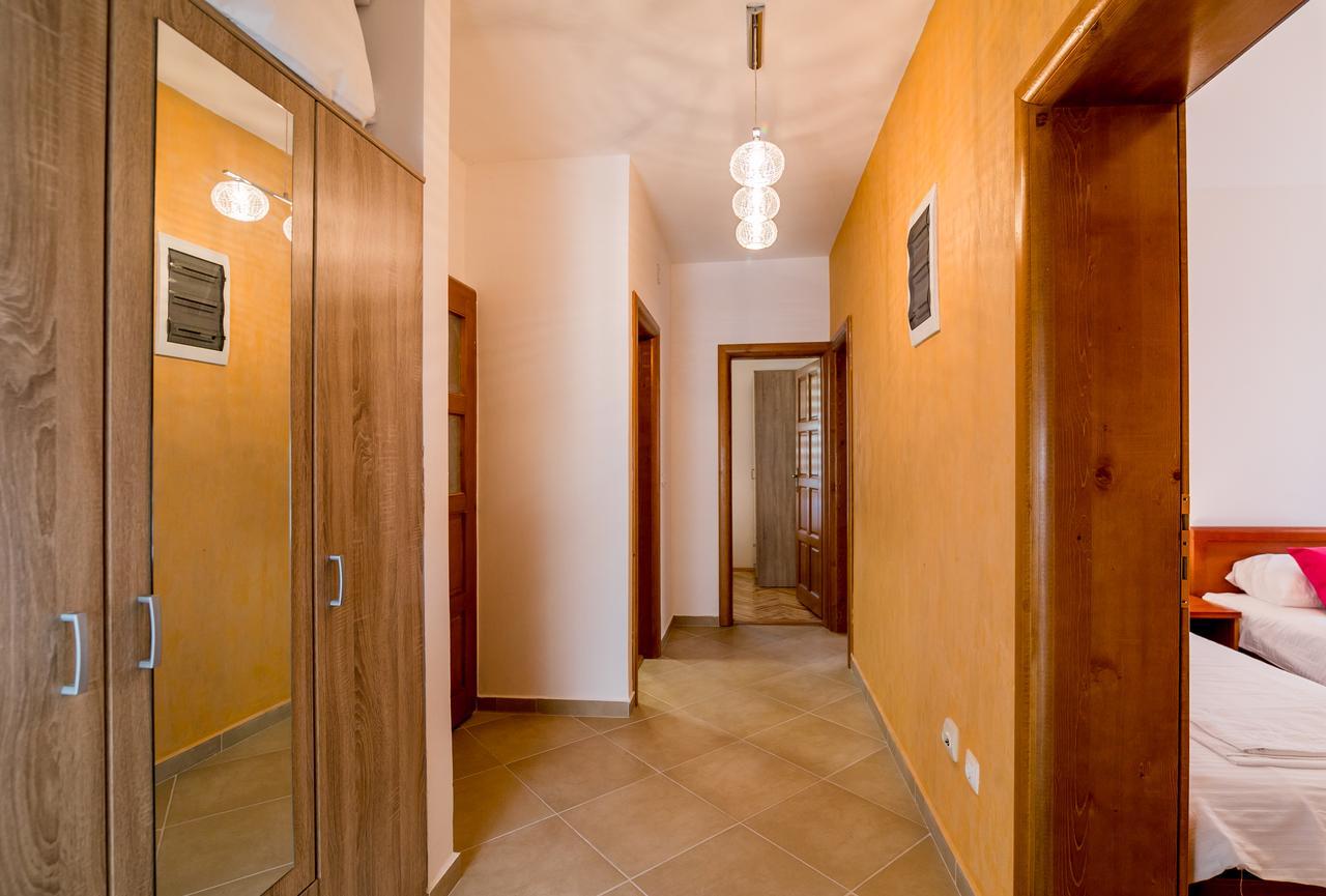 Apartments Villa Jovanka Herceg Novi Exterior foto